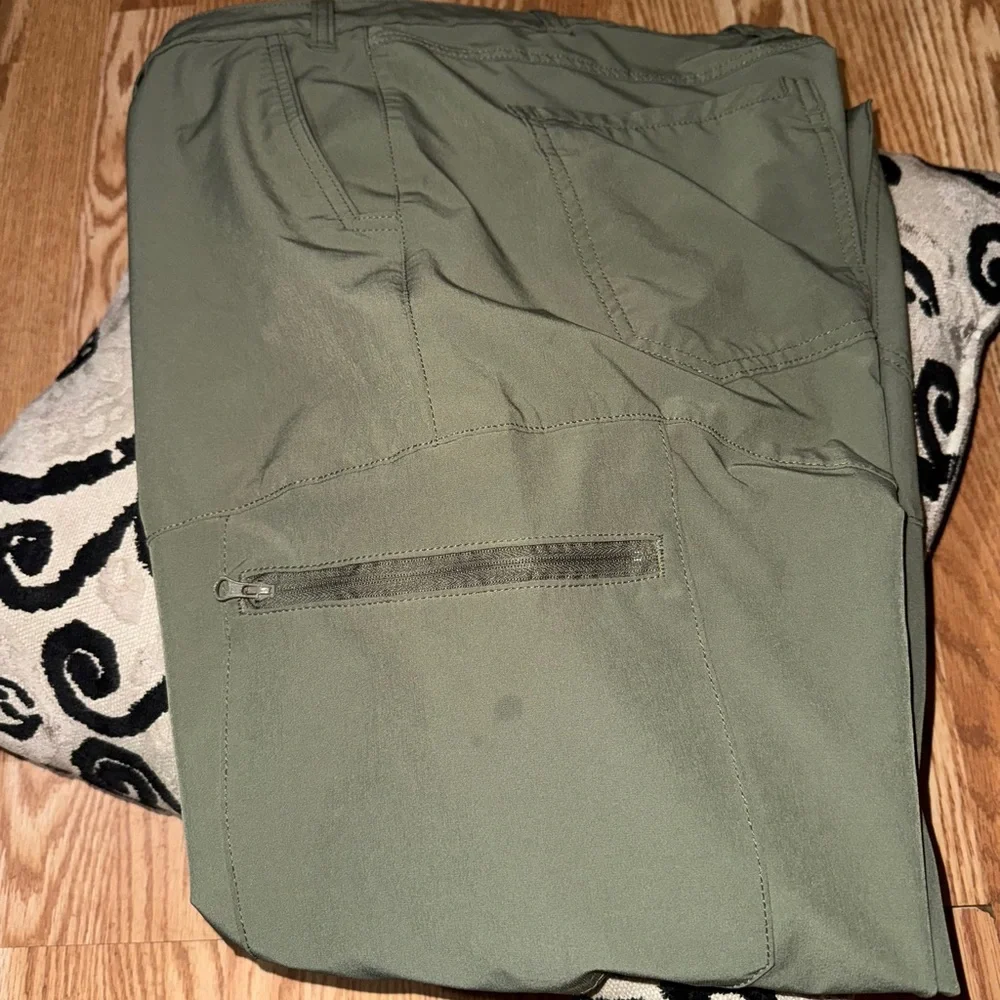 Olive Green Casual Pants - Picture 4 of 5